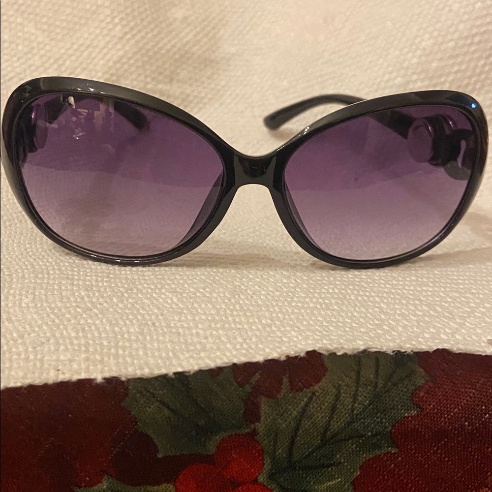 - Harley Willie G Sunglasses - Picture 6 of 7